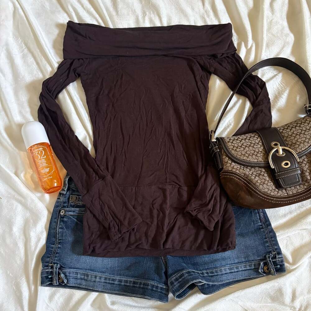Brown Off-Shoulder Long Sleeve Top S/P